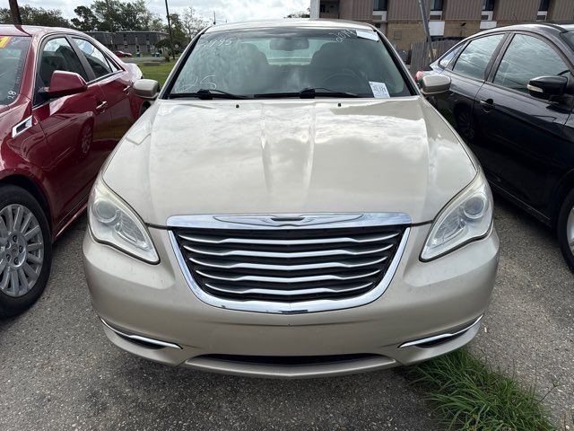 2014 Chrysler 200 Touring | Kenner, LA | Auto Nation LLC 2014 Chrysler 200 Touring | Kenner, LA | Auto Nation LLC