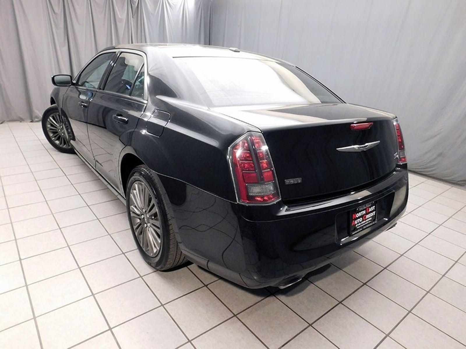 2014 Chrysler 300 300C John Varvatos Limited Edition city Ohio North