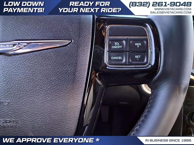 2014 Chrysler 300 Base Houston, Texas Vista Cars and Trucks 2014 Chrysler 300 Base Houston, Texas Vista Cars and Trucks