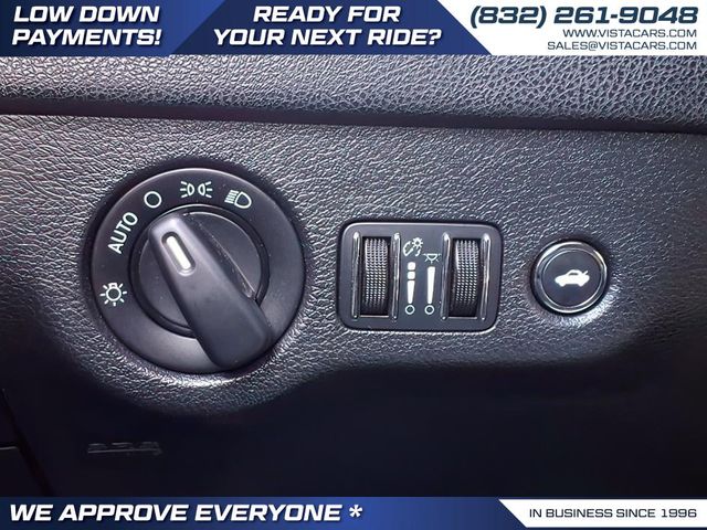 2014 Chrysler 300 Base Houston, Texas Vista Cars and Trucks 2014 Chrysler 300 Base Houston, Texas Vista Cars and Trucks