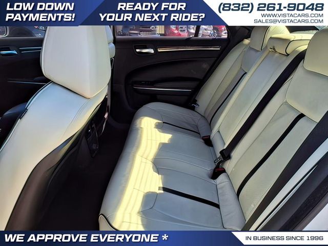 2014 Chrysler 300 Base Houston, Texas Vista Cars and Trucks 2014 Chrysler 300 Base Houston, Texas Vista Cars and Trucks