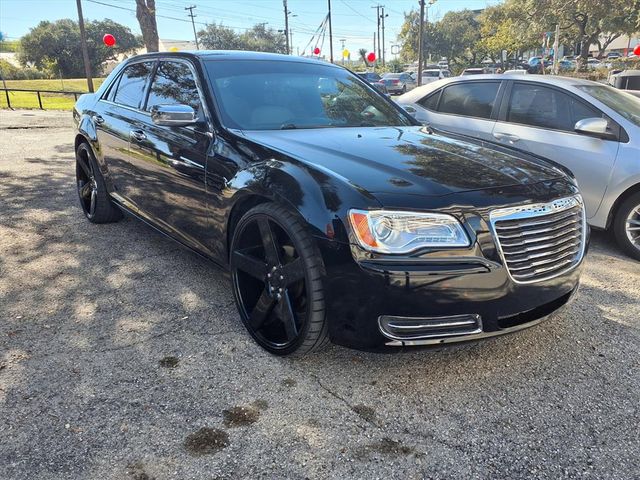 2014 Chrysler 300 Base | San Antonio, TX | Texas Auto Save