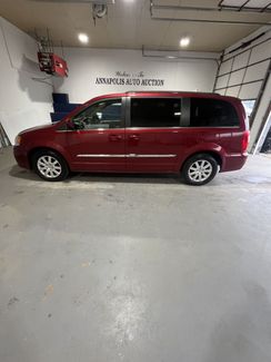 2014 Chrysler Town and Country Touring | Annapolis, MD | Annapolis Public Auto Auction in Annapolis, MD 21401