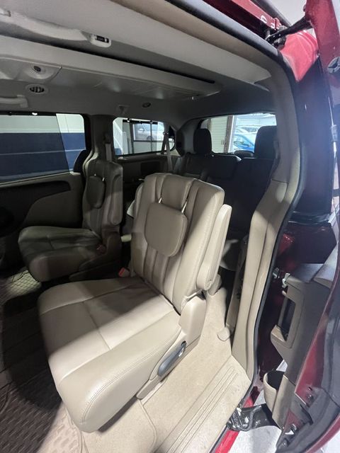 2014 Chrysler Town and Country Touring | Annapolis, MD | Annapolis Public Auto Auction