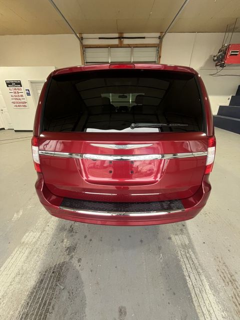 2014 Chrysler Town and Country Touring | Annapolis, MD | Annapolis Public Auto Auction