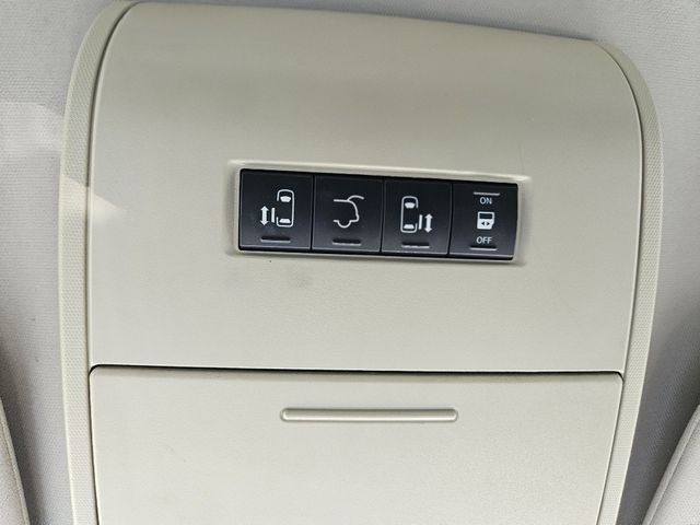 2014 Chrysler Town and Country Touring Wheelchair Van Handicap Ramp Van