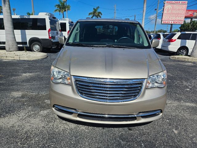 2014 Chrysler Town and Country Touring Wheelchair Van Handicap Ramp Van