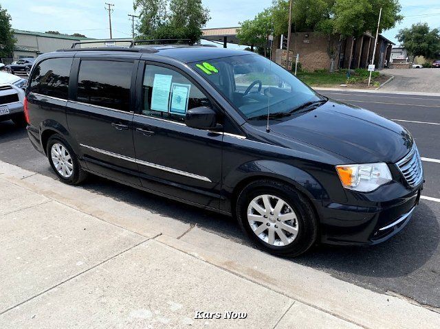 2014 Chrysler Town & Country Touring