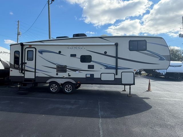 2014 Crossroads Sunset Trail 280RL | Clearwater, Florida | R.V. World Inc