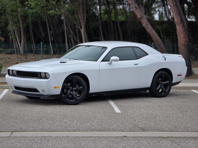 2014 Dodge Challenger SXT | Reseda, CA | Angeles Auto Alliance 2014 Dodge Challenger SXT | Reseda, CA | Angeles Auto Alliance