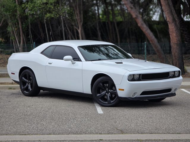 2014 Dodge Challenger SXT | Reseda, CA | Angeles Auto Alliance 2014 Dodge Challenger SXT | Reseda, CA | Angeles Auto Alliance