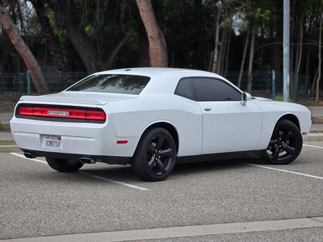 2014 Dodge Challenger SXT | Reseda, CA | Angeles Auto Alliance