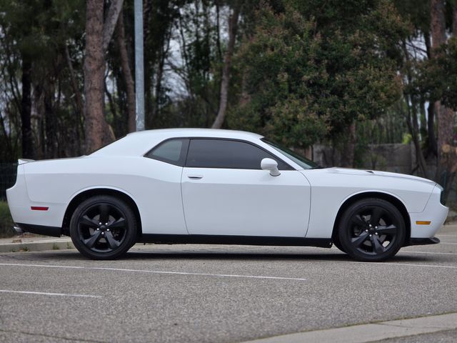 2014 Dodge Challenger SXT | Reseda, CA | Angeles Auto Alliance