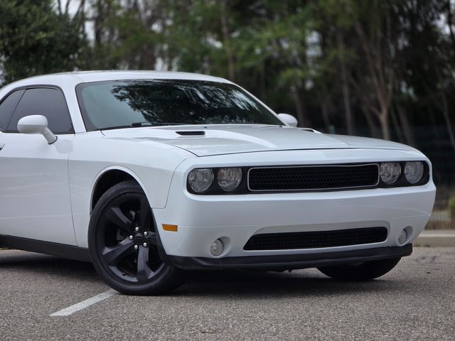 2014 Dodge Challenger SXT | Reseda, CA | Angeles Auto Alliance 2014 Dodge Challenger SXT | Reseda, CA | Angeles Auto Alliance