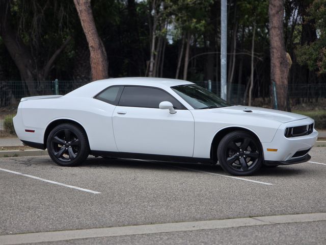 2014 Dodge Challenger SXT | Reseda, CA | Angeles Auto Alliance