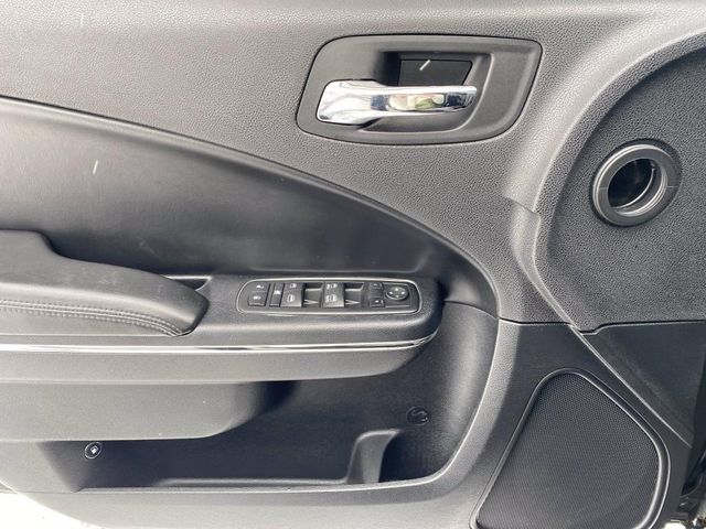 2014 Dodge Charger SXT