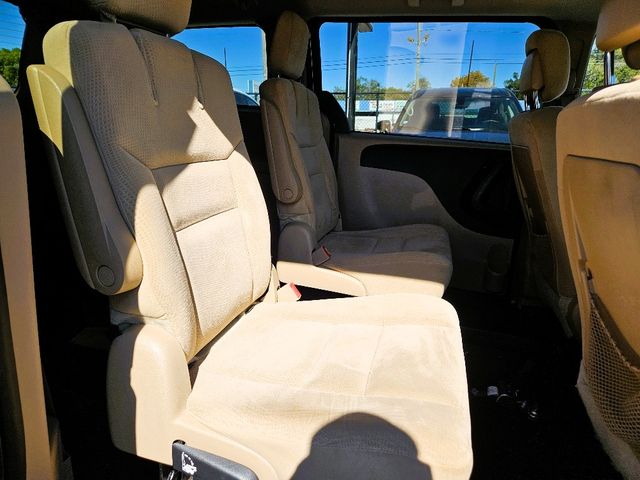 2014 Dodge Grand Caravan SXT Wheelchair Van Handicap Ramp Van