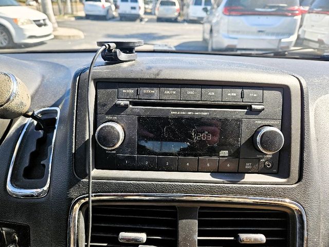 2014 Dodge Grand Caravan SXT Wheelchair Van Handicap Ramp Van