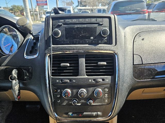 2014 Dodge Grand Caravan SXT Wheelchair Van Handicap Ramp Van