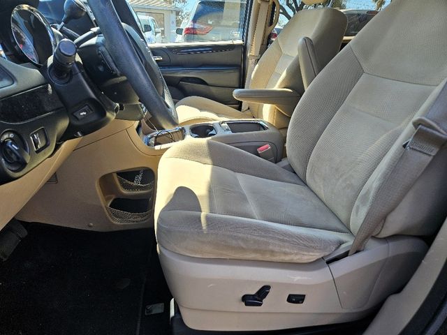 2014 Dodge Grand Caravan SXT Wheelchair Van Handicap Ramp Van