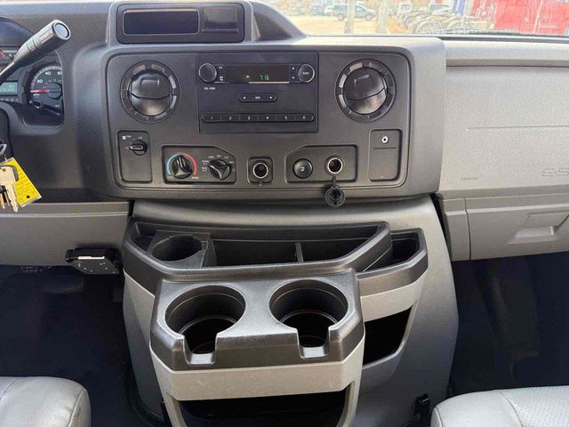 2014 Ford E-Series XL