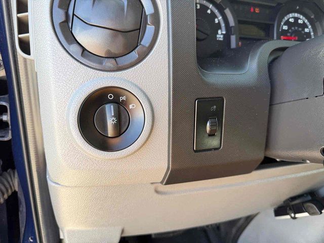 2014 Ford E-Series XL | Arlington Heights, IL | Gmotorcars 2014 Ford E-Series XL | Arlington Heights, IL | Gmotorcars