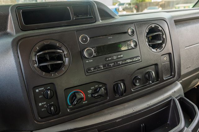 2014 Ford E-Series E-350 SD XLT | Austin, TX | Rocky Mountain Truck Stop Austin 2014 Ford E-Series E-350 SD XLT | Austin, TX | Rocky Mountain Truck Stop Austin