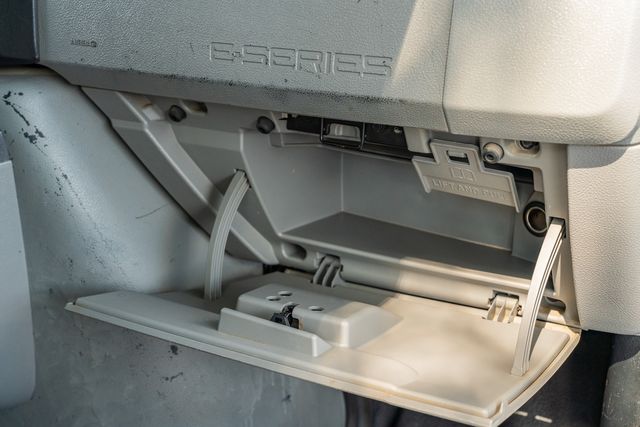 2014 Ford E-Series E-350 SD XLT | Austin, TX | Rocky Mountain Truck Stop Austin 2014 Ford E-Series E-350 SD XLT | Austin, TX | Rocky Mountain Truck Stop Austin