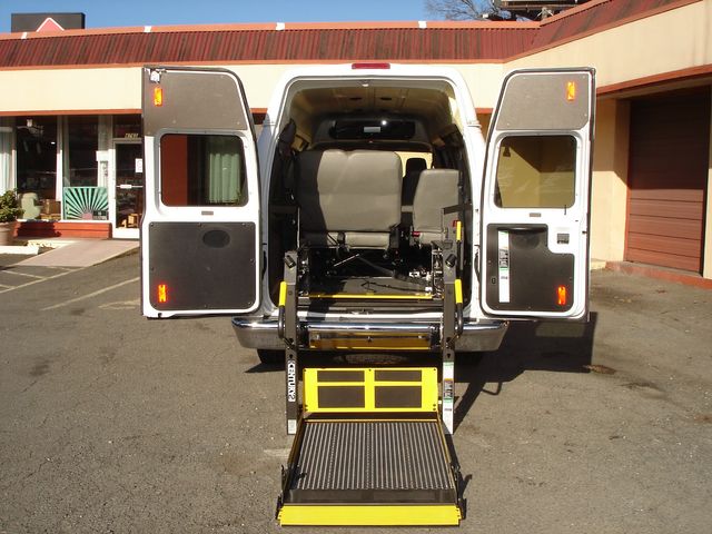 2014 Ford E-Series E-350 SD W/LIFT | Charlotte, North Carolina | ADVENTURE VANS 2014 Ford E-Series E-350 SD W/LIFT | Charlotte, North Carolina | ADVENTURE VANS