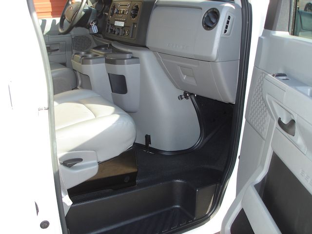 2014 Ford E-Series E-350 SD W/LIFT | Charlotte, North Carolina | ADVENTURE VANS 2014 Ford E-Series E-350 SD W/LIFT | Charlotte, North Carolina | ADVENTURE VANS