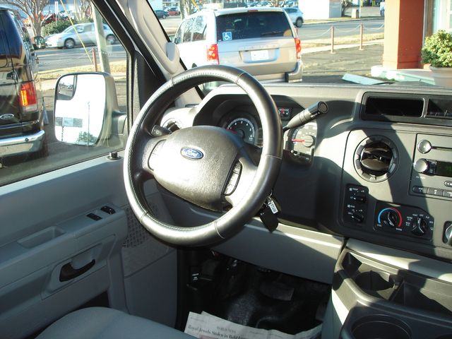 2014 Ford E-Series E-350 SD XLT - 15 PASSENGER | Charlotte, North Carolina | ADVENTURE VANS 2014 Ford E-Series E-350 SD XLT - 15 PASSENGER | Charlotte, North Carolina | ADVENTURE VANS