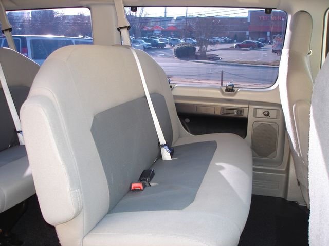 2014 Ford E-Series E-350 SD XLT | Charlotte, North Carolina | ADVENTURE VANS 2014 Ford E-Series E-350 SD XLT | Charlotte, North Carolina | ADVENTURE VANS