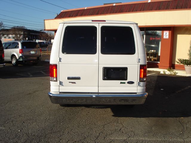 2014 Ford E-Series E-350 SD XLT - 15 PASSENGER | Charlotte, North Carolina | ADVENTURE VANS 2014 Ford E-Series E-350 SD XLT - 15 PASSENGER | Charlotte, North Carolina | ADVENTURE VANS