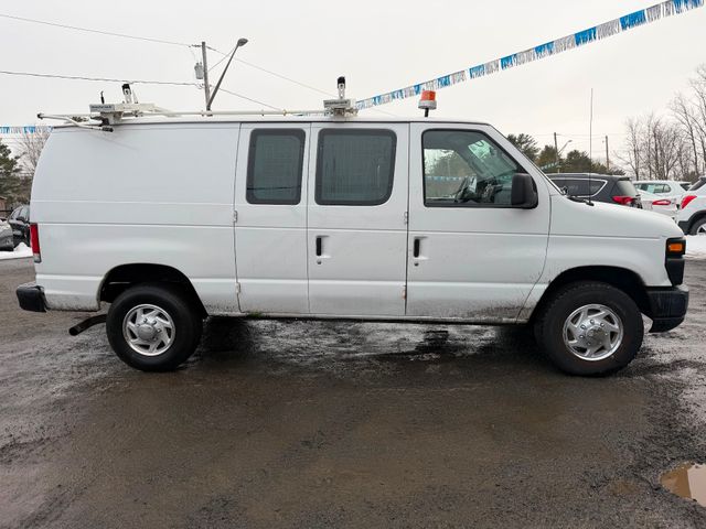 2014 Ford E-Series E-350 SD