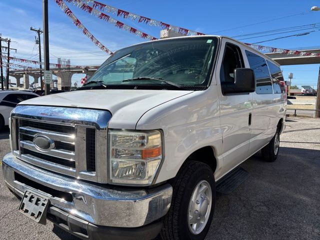 2014 Ford E-Series E-350 SD XLT | San Antonio, TX | Clear Choice Automotive South