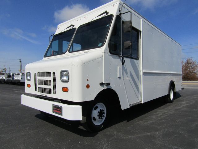 2014 Ford E350 Morgan Olson 16' P900 Stepvan