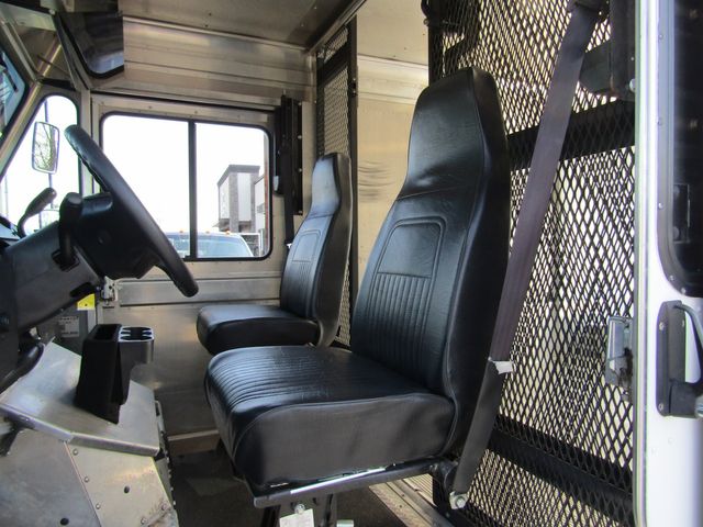 2014 Ford E350 Morgan Olson 16' P900 Stepvan 2014 Ford E350 Morgan Olson 16' P900 Stepvan