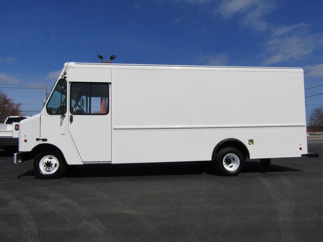 2014 Ford E350 Morgan Olson 16' P900 Stepvan