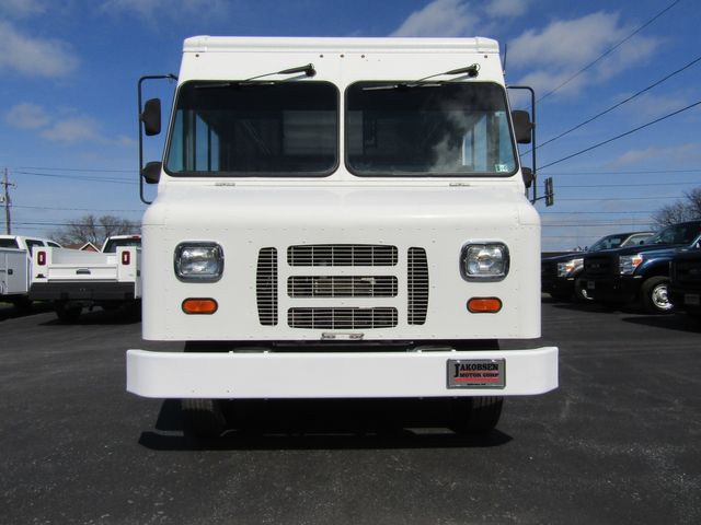 2014 Ford E350 Morgan Olson 16' P900 Stepvan