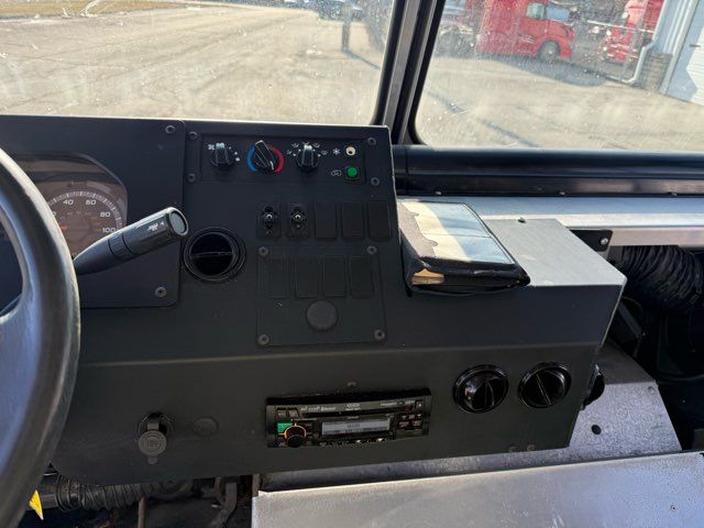 2014 FORD E450  STEP VAN 