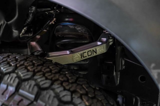 2014 Ford F-150 SVT Raptor | Addison, TX | Mr Car Guys 2014 Ford F-150 SVT Raptor | Addison, TX | Mr Car Guys