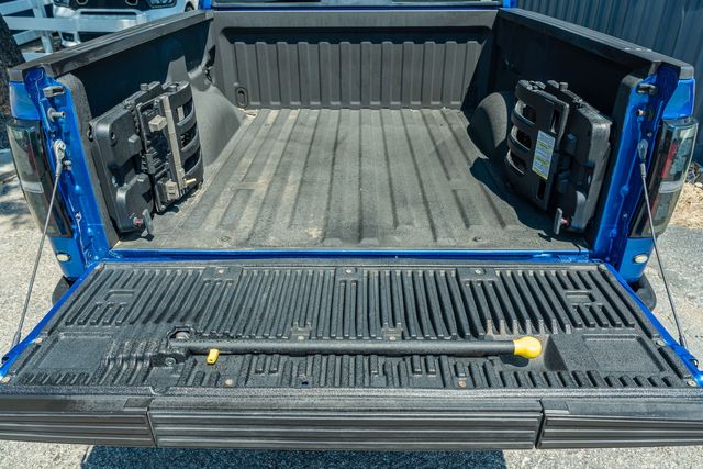 2014 Ford F-150 SVT Raptor 4X4 6.2L V-8 W/ UPGRADES / CLEAN CARFAX | Austin, TX | Rocky Mountain Truck Stop Austin 2014 Ford F-150 SVT Raptor 4X4 6.2L V-8 W/ UPGRADES / CLEAN CARFAX | Austin, TX | Rocky Mountain Truck Stop Austin