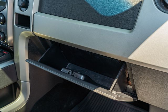 2014 Ford F-150 SVT Raptor 4X4 6.2L V-8 W/ UPGRADES / CLEAN CARFAX | Austin, TX | Rocky Mountain Truck Stop Austin 2014 Ford F-150 SVT Raptor 4X4 6.2L V-8 W/ UPGRADES / CLEAN CARFAX | Austin, TX | Rocky Mountain Truck Stop Austin