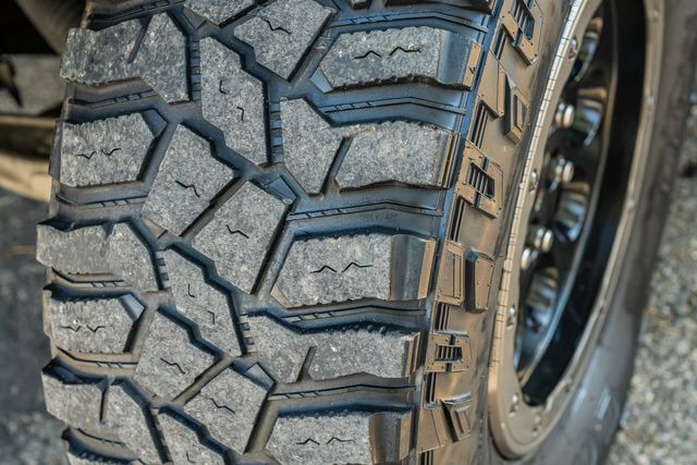 2014 Ford F-150 SVT Raptor LUXURY PKG / CLEAN CARFAX / GEN 1 | Austin, TX | Rocky Mountain Truck Stop Austin 2014 Ford F-150 SVT Raptor LUXURY PKG / CLEAN CARFAX / GEN 1 | Austin, TX | Rocky Mountain Truck Stop Austin