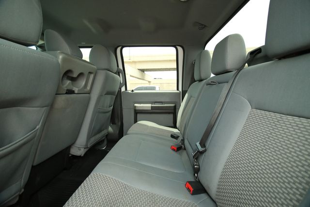 2014 Ford F-250 Super Duty XLT | San Antonio, TX | R&L Certified Auto Group 2014 Ford F-250 Super Duty XLT | San Antonio, TX | R&L Certified Auto Group