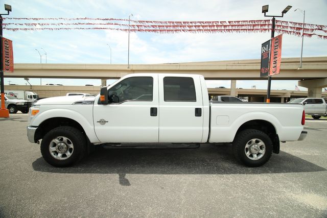 2014 Ford F-250 Super Duty XLT | San Antonio, TX | R&L Certified Auto Group 2014 Ford F-250 Super Duty XLT | San Antonio, TX | R&L Certified Auto Group