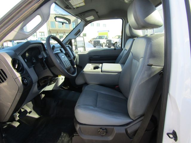 2014 Ford F250 Regular Cab 2wd with 8' Knapheide Utility Bed 2014 Ford F250 Regular Cab 2wd with 8' Knapheide Utility Bed