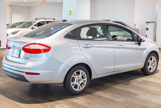 2014 Ford Fiesta SE