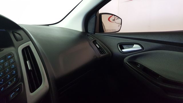 2014 Ford Focus SE | Carrollton, TX | Legend Motorcars of Carrollton