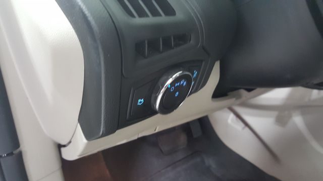 2014 Ford Focus SE | Carrollton, TX | Legend Motorcars of Carrollton 2014 Ford Focus SE | Carrollton, TX | Legend Motorcars of Carrollton